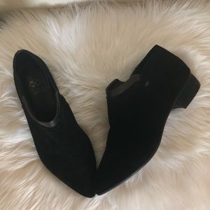 Vince Camuto Jody boots